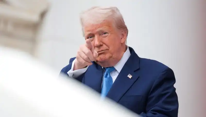 Adalet Bakanlığı Trump’ın Epstein Belgelerindeki İddialarını Açıkladı!