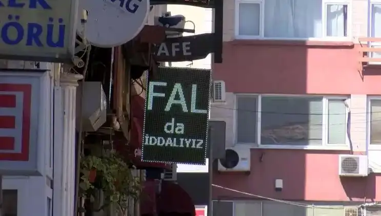 Fal Bakanlara Şok Ceza! Para Karşılığı Fala Hapis Cezası Geliyor
