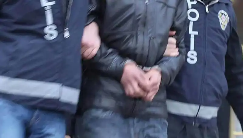 FETÖ'nün Dışişleri Bakanlığı Mahrem Yapılanmasına Büyüktü Operasyon: 25 Gözaltı Kararı