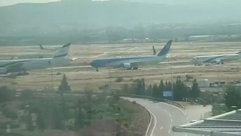 Netanyahu'nun Uçağı Yunanistan'da Hava Sahasında Görüntülendi, Rahatsız Eden İşaretler!