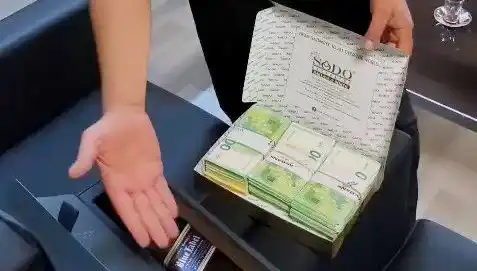 Manavgat Belediyesi’ne Yapılan Operasyonda Baklava Kutusundan Avrolar Çıktı!