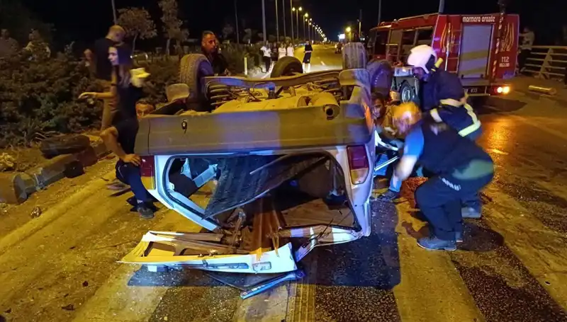 Kavşakta Feci Kaza: 7 Yaralı, İki Kişinin Durumu Ağır
