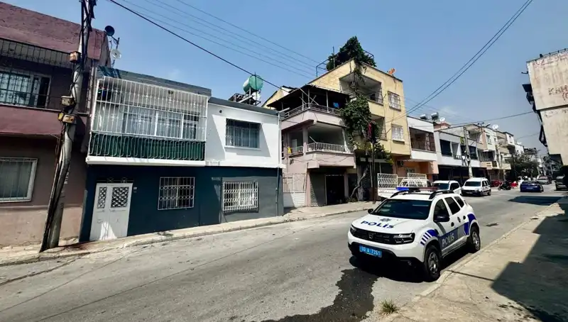 Silah Sesleri Sonrası Anne ve Kızın Ölümü: Olay Yeri Detayları Ortaya Çıktı