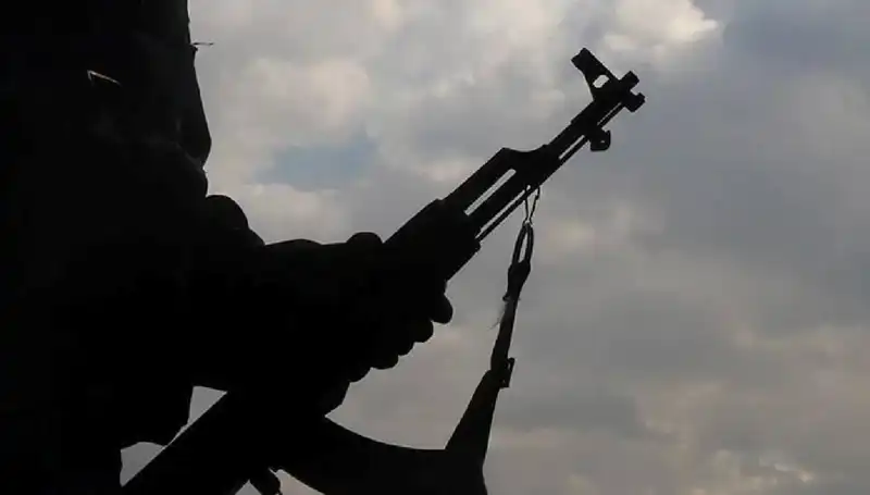 PKK Silah Bırakıyor: Barış Süreci İçin Tarihi Adım Atıldı