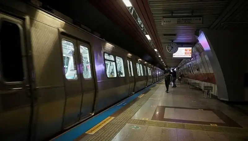 İstanbul'da Üçüncü Gün Eylem Yasağı: Metrolar Kapalı mı, Hangi Duraklar Etkilenecek?