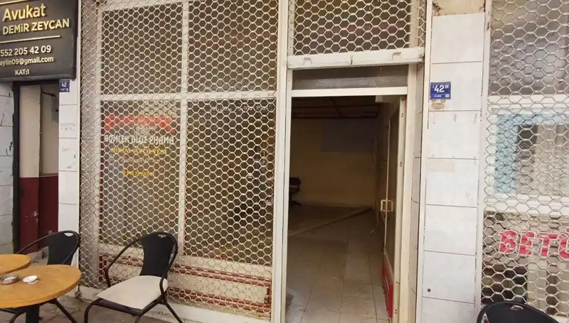 Yarım Asırlık Dükkanın Sonu: Tarih Sessizliğe Bürünen Bir Esnaf Hikayesi