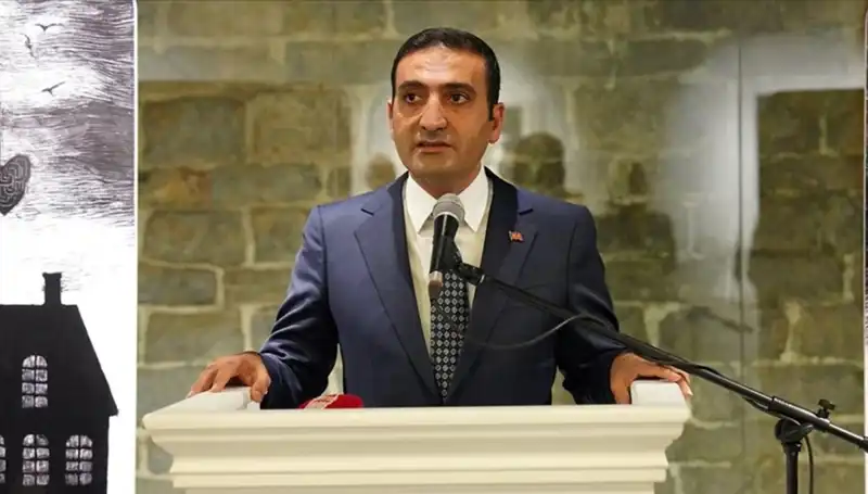Beyoğlu’nun Yeni Yüzü: İnan Güney Kimdir ve Neler Yapıyor?
