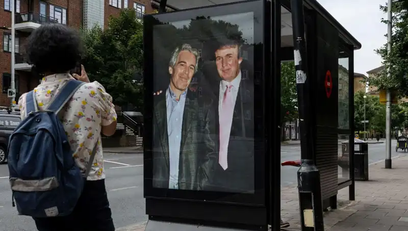 Trump'ın Epstein'a Yazdığı Müstehcen Mektubun Ayrıntıları Ortaya Çıktı