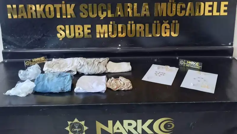 Midesinde Kapsül Kapsül Uyuşturucu Bulunan Şahıs Şok Etti
