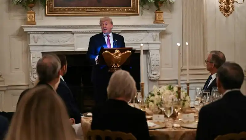 Trump'tan Şaşırtan Açıklama: Gazze'deki 10 Rehine Yakında Serbest Bırakılacak!