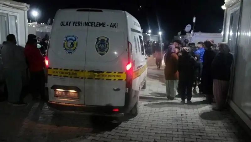 Silahlı Kavga: Husumetlilerin Nefret Dolu Anlaşmazlığı Kanlı Sonuçlandı