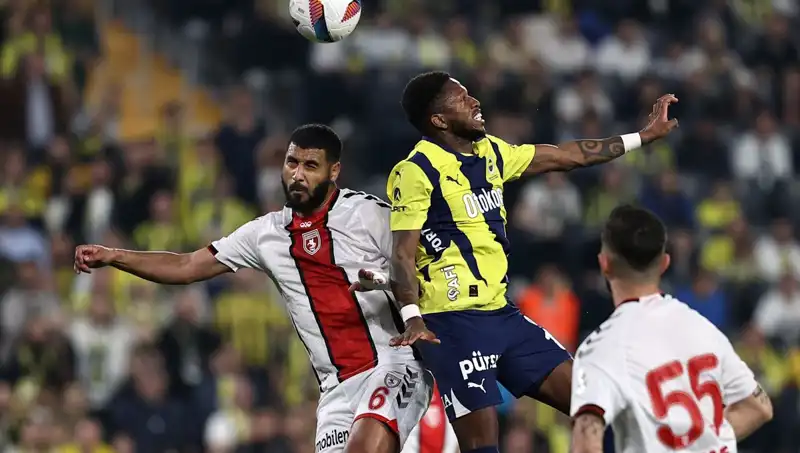 Yıllar Sonra Gelen Çöküş: Fenerbahçe'nin Uyum Sorunu Nereye Gidiyor?