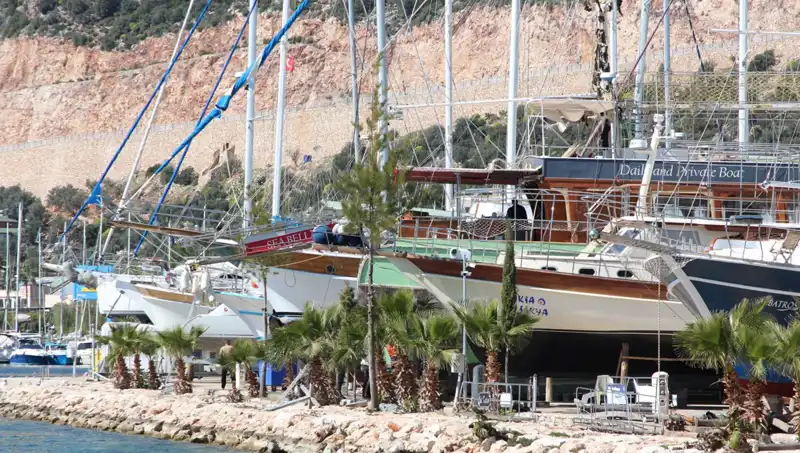 Kaş’ta Gezi Tekne Sezonu Başlamak Üzere Gözler Suya Döndü