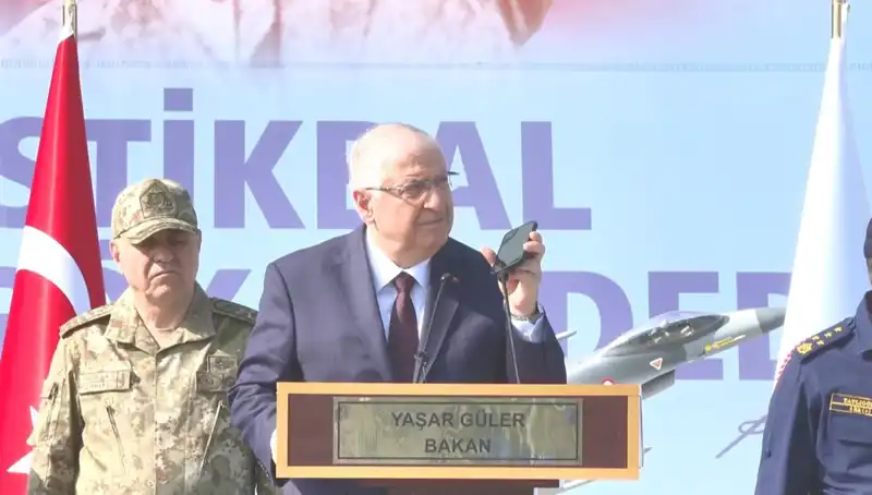 Türkiye’nin Umut Işığı: Cumhurbaşkanı Erdoğan Mehmetçiğin Bayramını Coşkuyla Kutladı