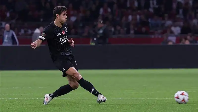 Beşiktaş Derbi Öncesi Moralleri Yükselten Gelişmelerle Sahada